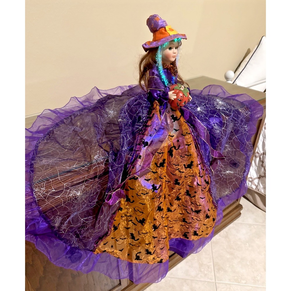 Cracker Barrel Color Changing Fiber Optic Sitting Witch Light Up Halloween Decor - Picture 4 of 11